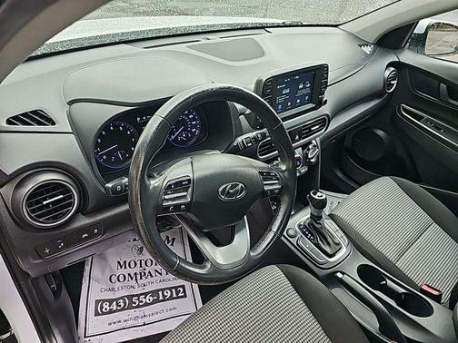 2020 Hyundai KONA SEL Plus