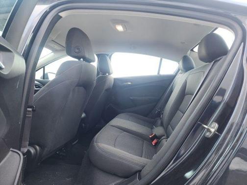 2016 Chevrolet Cruze LS Automatic