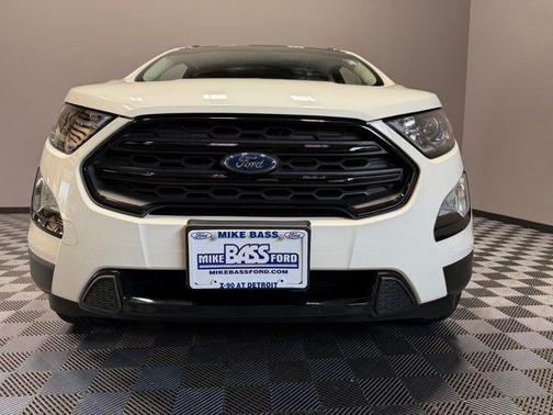 Diamond White 2022 Ford EcoSport SES