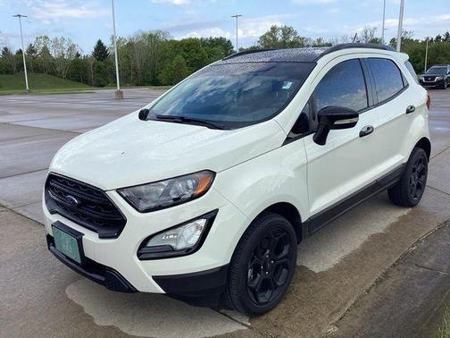 Diamond White 2022 Ford EcoSport SES
