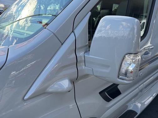 2025 Ford Transit-250 148 WB Medium Roof Cargo