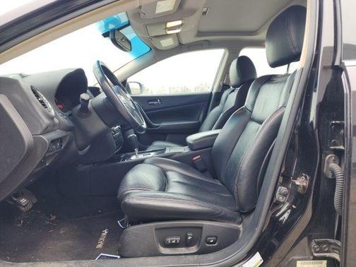 2010 Nissan Maxima SV