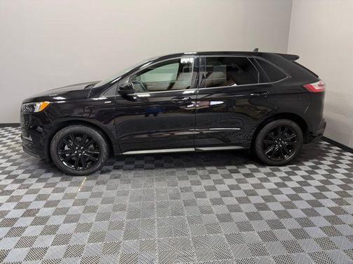 2023 Ford Edge ST Line