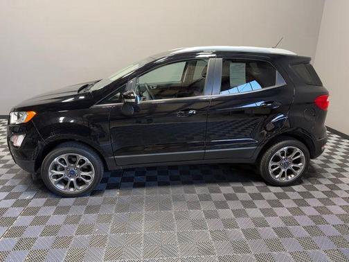 2022 Ford EcoSport Titanium