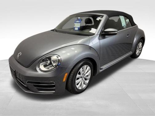 2018 Volkswagen Beetle 2.0T S