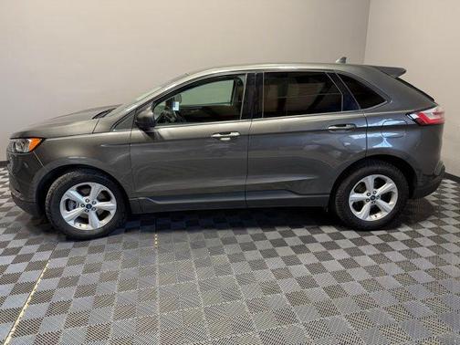 2019 Ford Edge SE