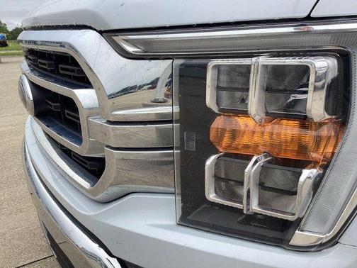 Space White Metallic 2021 Ford F-150 XLT