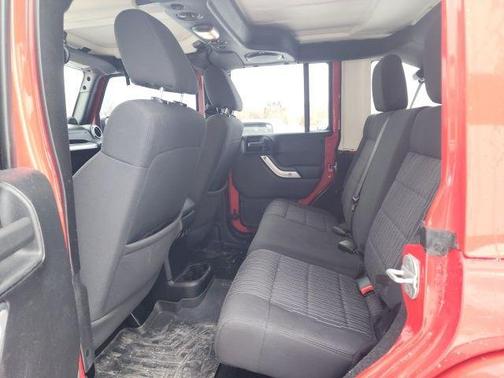 2011 Jeep Wrangler Unlimited Sahara