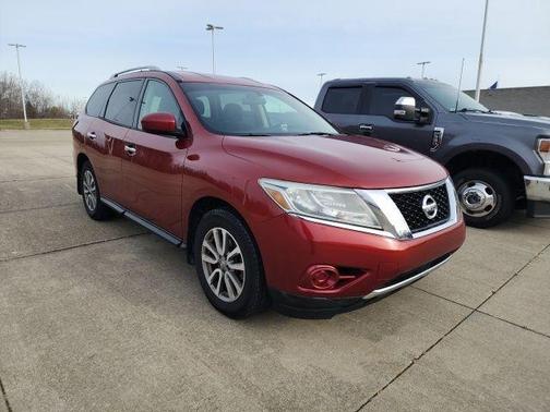 2014 Nissan Pathfinder SV