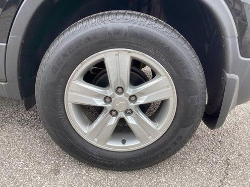 Black Metallic 2019 Chevrolet Trax LS