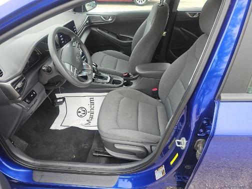 2022 Hyundai IONIQ Hybrid Blue