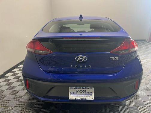 2022 Hyundai IONIQ Hybrid Blue