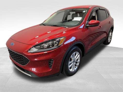 Rapid Red Metallic Tinted Clearcoat 2020 Ford Escape SE