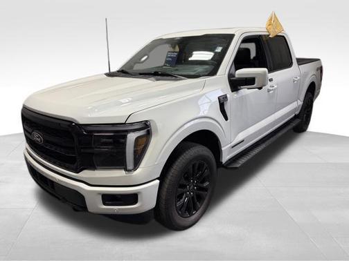 Star White 2025 Ford F-150 Lariat