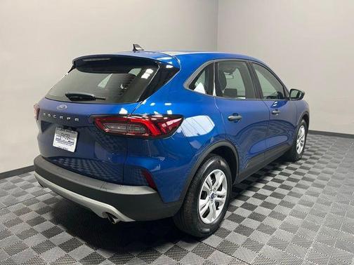 2023 Ford Escape Base