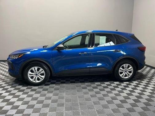 2023 Ford Escape Base