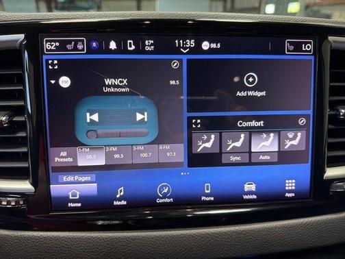 2022 Chrysler Pacifica Touring-L