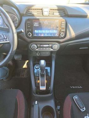 2024 Nissan Versa 1.6 SR