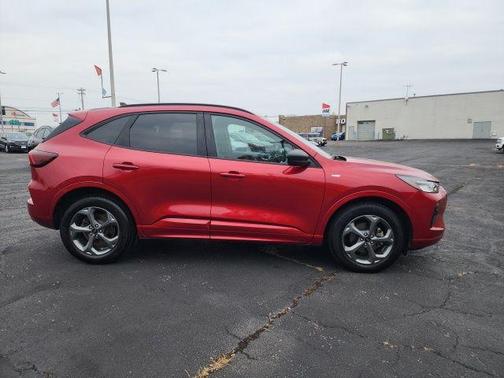 2023 Ford Escape ST-Line