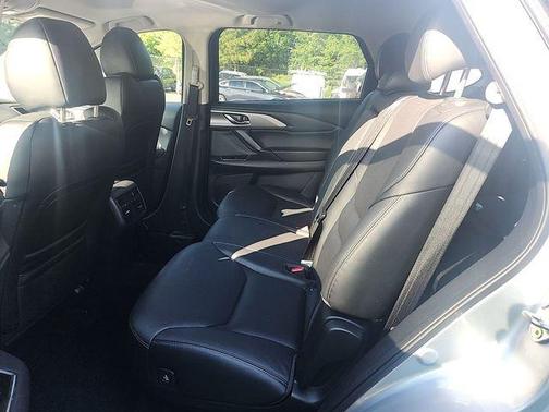 2023 Mazda CX-9 Touring Plus