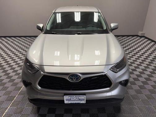 2023 Toyota Highlander Hybrid LE