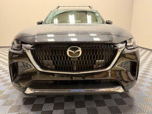 2024 Mazda CX-90 PHEV Premium Plus