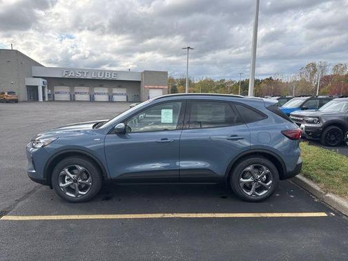 2026 Ford Escape ST-LINE SELECT
