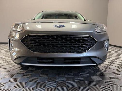 Carbonized Gray Metallic 2021 Ford Escape SEL