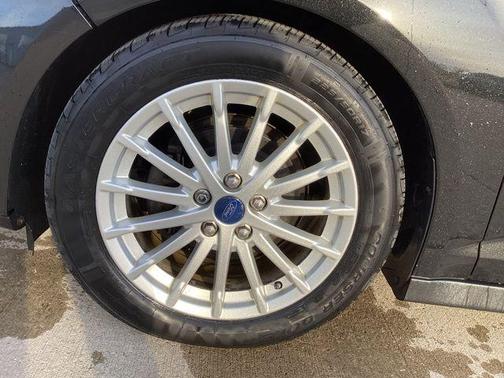 2014 Ford C-Max Hybrid SE