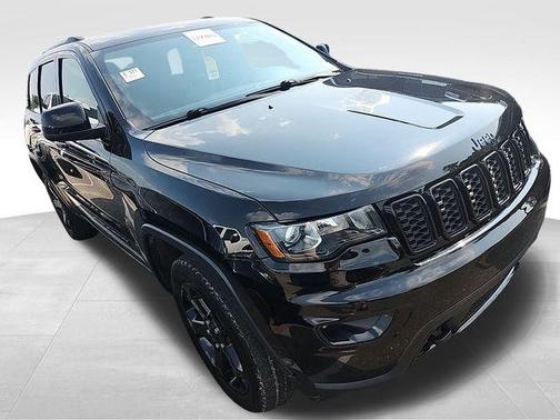 2019 Jeep Grand Cherokee Laredo