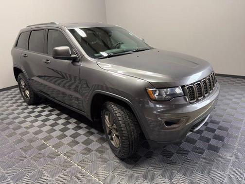 2016 Jeep Grand Cherokee Laredo