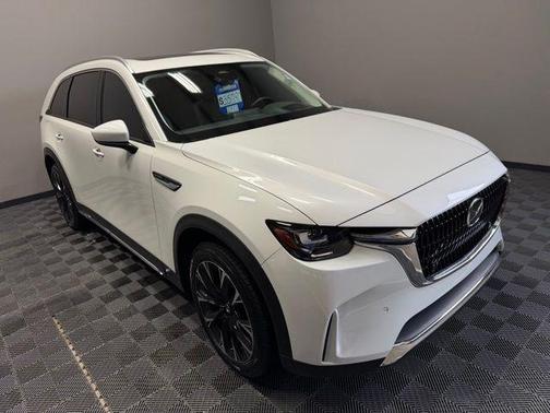 2024 Mazda CX-90 PHEV Premium