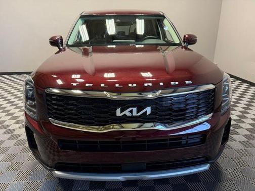 Sangria Red 2022 Kia Telluride LX