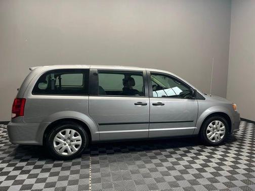 2016 Dodge Grand Caravan AVP/SE