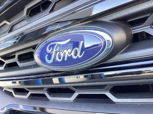 2022 Ford EcoSport SES