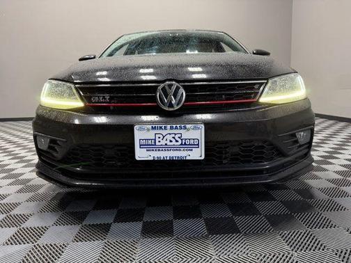Deep Black Pearl Effect 2017 Volkswagen Jetta GLI