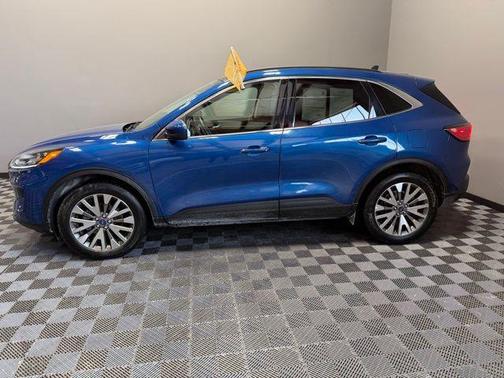 2022 Ford Escape Titanium