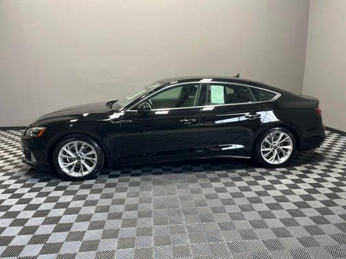 2022 Audi A5 40 Premium