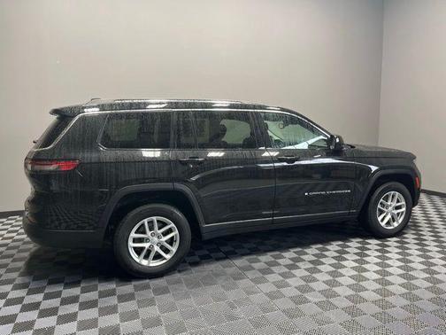 2021 Jeep Grand Cherokee L Laredo