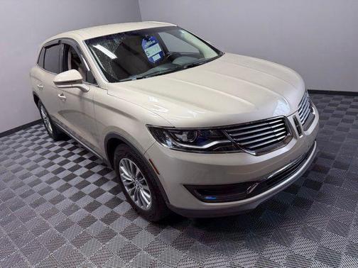 Palladium White Gold Metallic 2017 Lincoln MKX Select