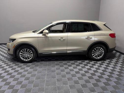 Palladium White Gold Metallic 2017 Lincoln MKX Select