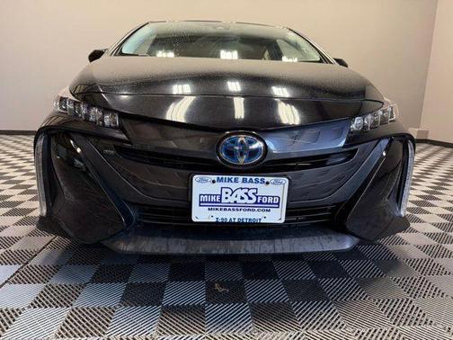 2021 Toyota Prius Prime LE