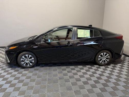 2021 Toyota Prius Prime LE
