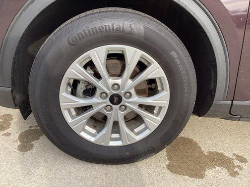 Cinnabar Red Metallic 2023 Ford Escape Active