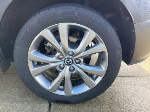 Snowflake White Pearl 2023 Mazda CX-30 2.5 S Preferred Package