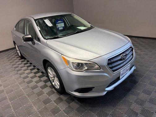 Ice Silver Metallic 2017 Subaru Legacy 2.5i