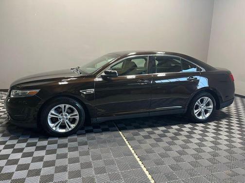 2013 Ford Taurus SEL