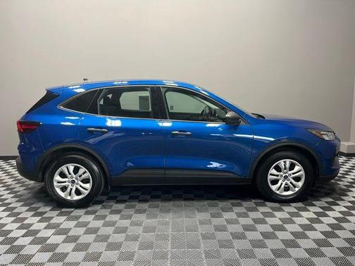 2023 Ford Escape Base