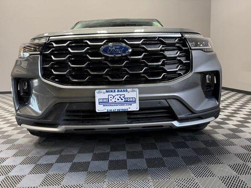 Carbonized Gray Metallic 2025 Ford Explorer Platinum