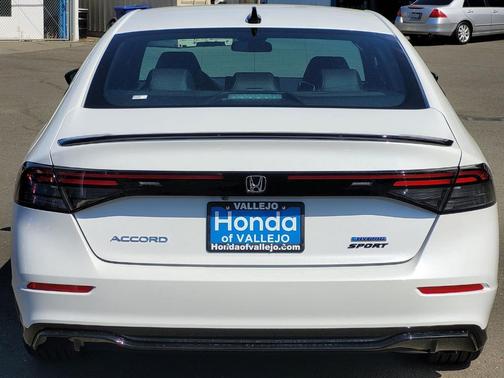 2025 Honda Accord Hybrid Sport-L